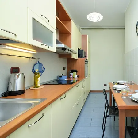 Comoblue Apartment